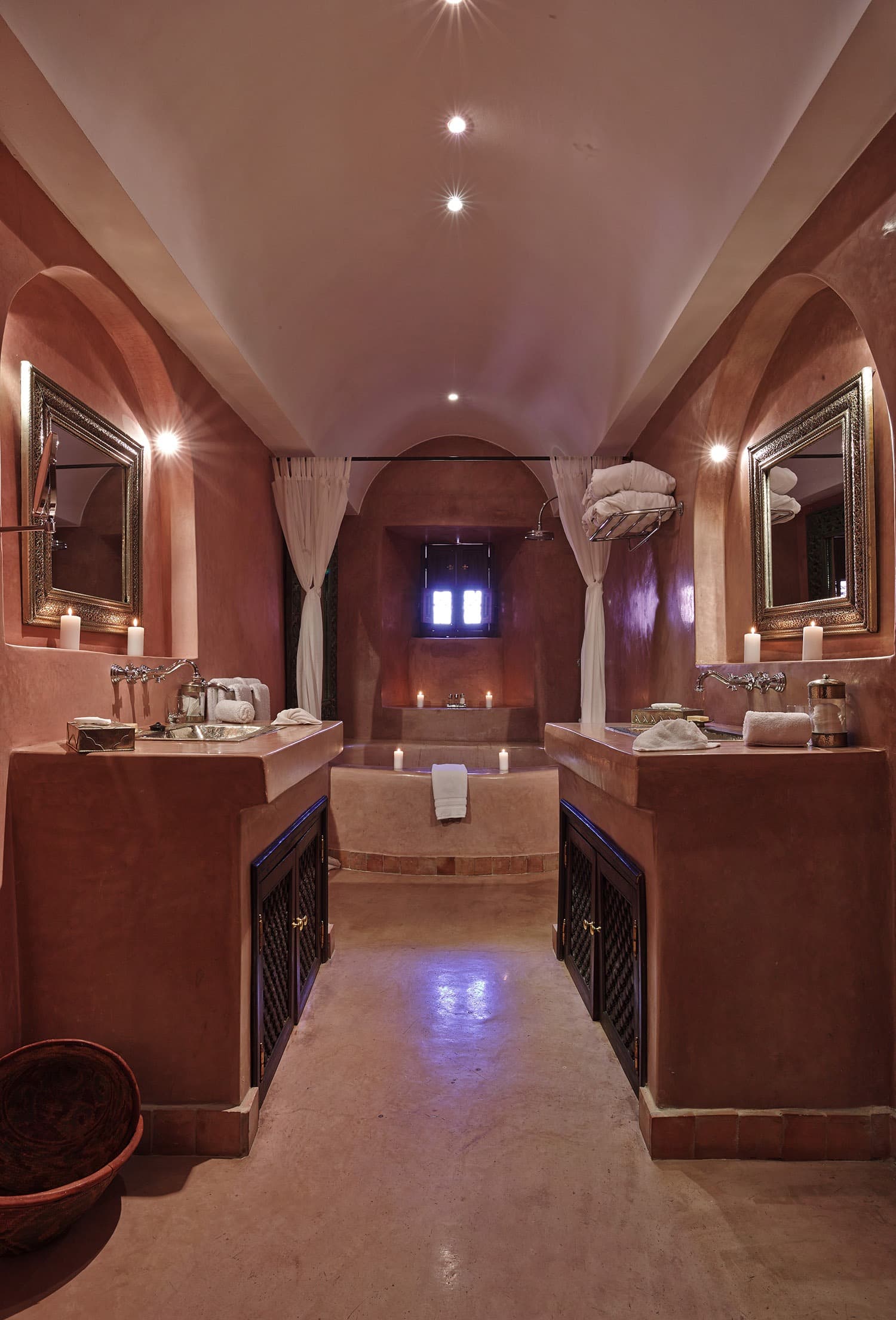 Grand Master Suite Panthère gallery thumbnail 5